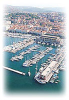 foto di PORTO NAUTICO TURISTICO - ORMEGGI - POSTI BARCA - DARSENA MARINA SAN GIUSTO SEA CENTER spa