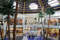 Foto von CENTRO COMMERCIALE LE BEFANE