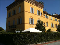 Logo di VILLA SOVRANA sas