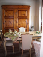 Logo di MOMART DECORI PER LA CASA