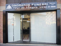 Logo di PIANTE E FIORI VAL DI MAGRA ONORANZE FUNEBRI
