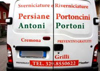 Logo di ATTILIO MAURO GRILLI - SVERNICIATURE E RIVERNICIATURE