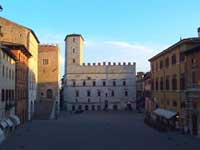 Logo di COMUNE DI TODI