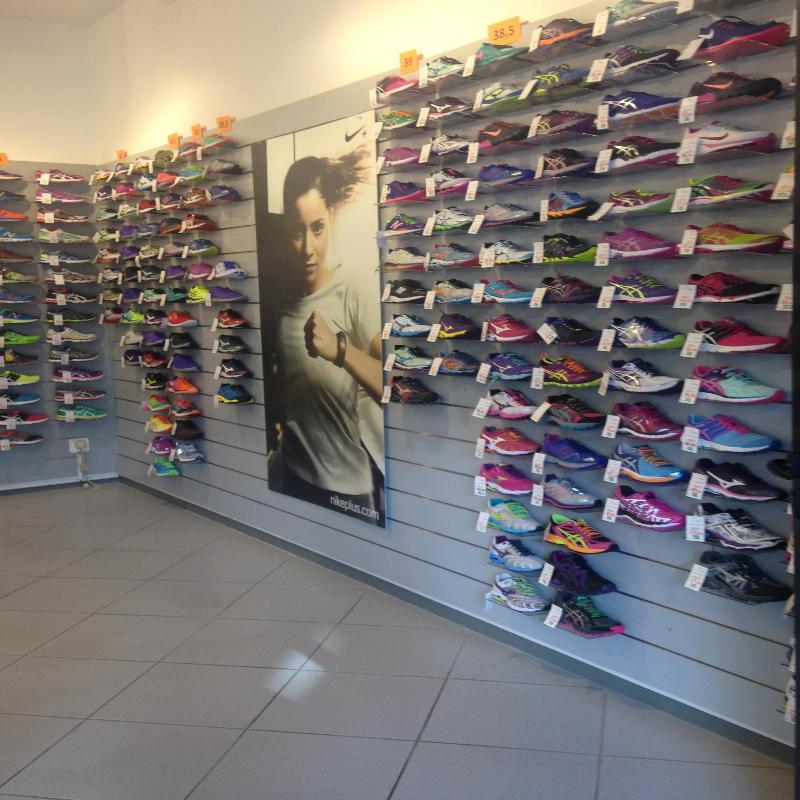 negozi scarpe nike cesena negozi scarpe nike cesena