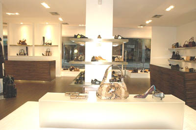moncler milano via stendhal moncler milano via stendhal