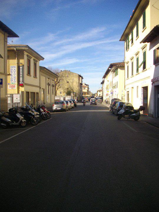 Moto Honda A Firenze Via Di Rifredi Paginegialleit