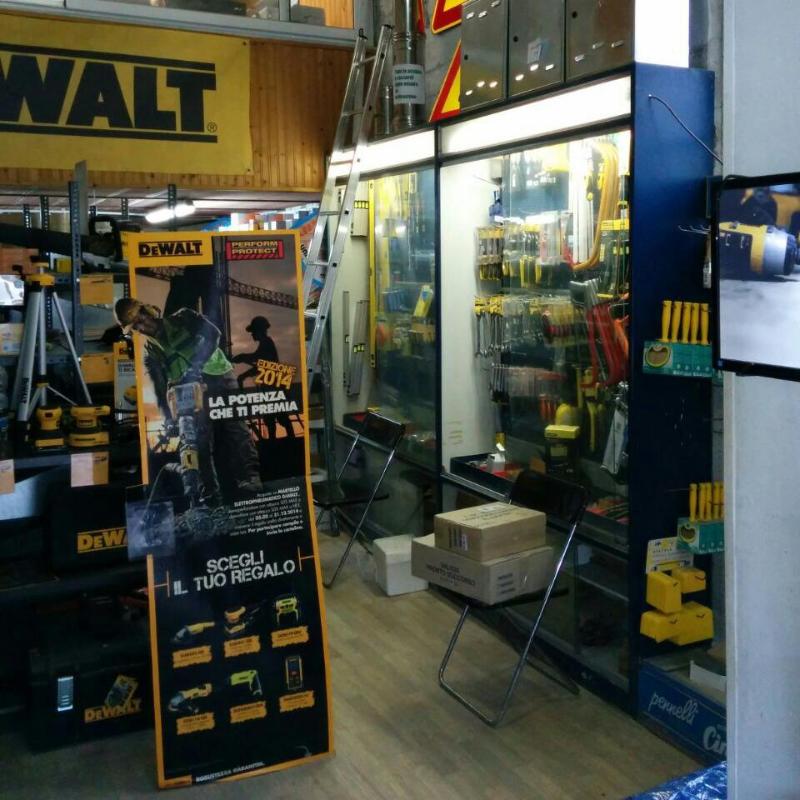 Materiale Edile Ferramenta Per Edilizia A Genova Paginegialleit