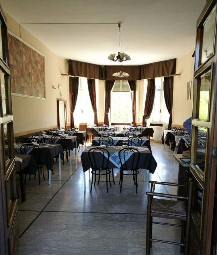 Ristorante Con Giardino Pesce A Terni Strada Di Sabbione